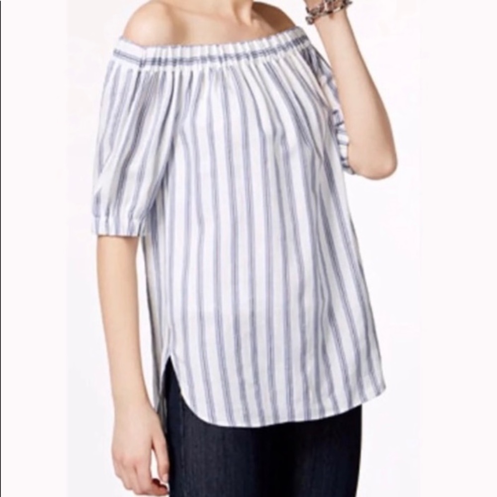 ❤️4/$40 SALE! ❤️ Michael Kors Off Shoulder Striped Top